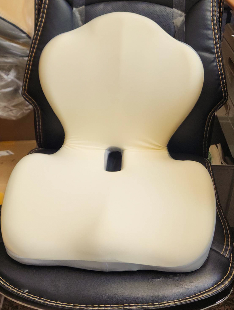 美臀靠腰貝殼一體式坐墊