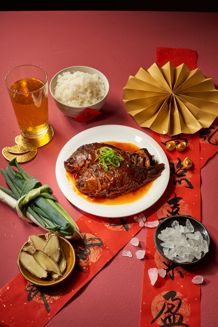 (單品年菜預購)【上海鄉村】蔥燒鯽魚300g(共2尾)