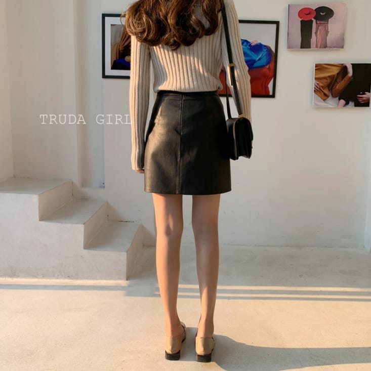 秋冬質感霧面防走光開叉皮裙(S-XL) 內有安全褲設計