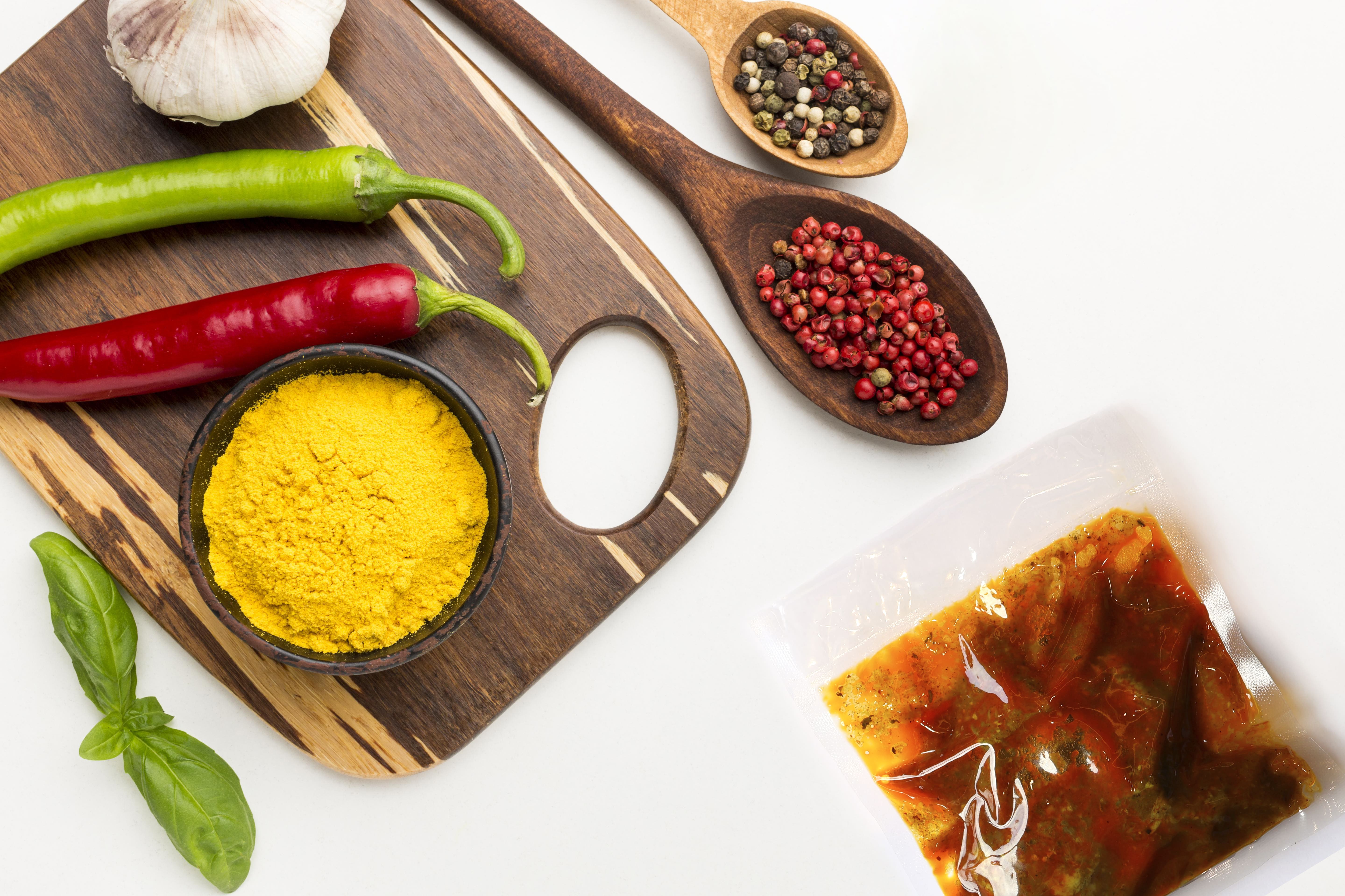 【輕煙】瑪薩拉牛肉咖哩160g+巧巴達麵包