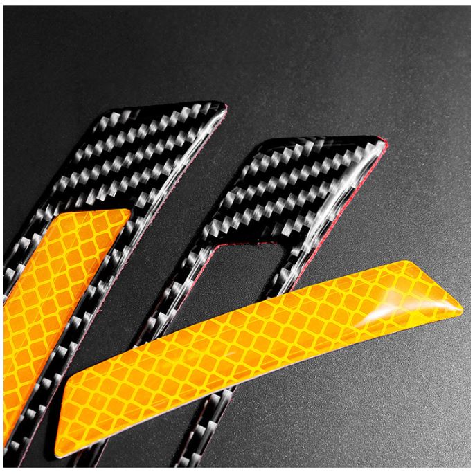 車用碳纖紋防撞反光貼(輪眉款)