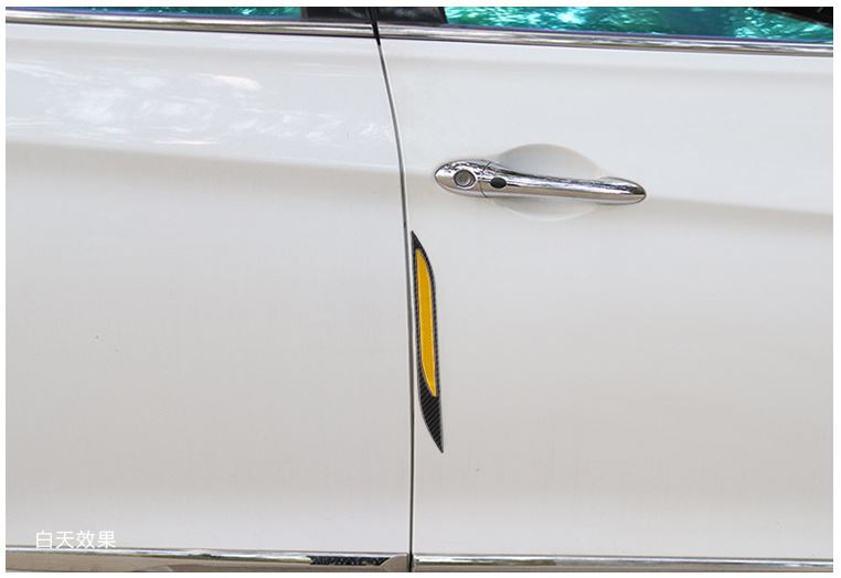 車用碳纖紋防撞反光貼(保險桿款)