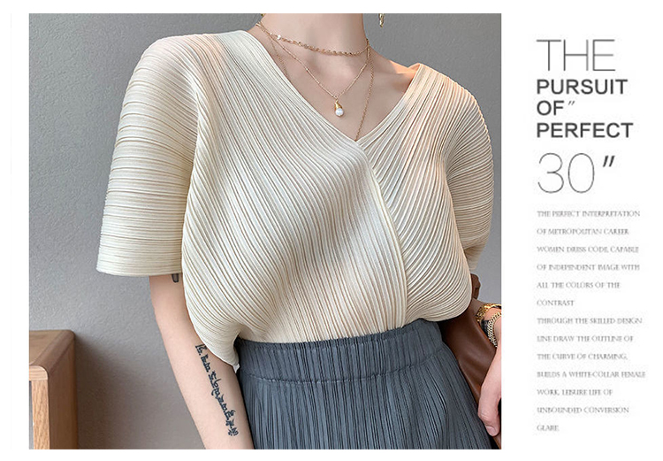 KSN2685吻痕壓褶風格上衣