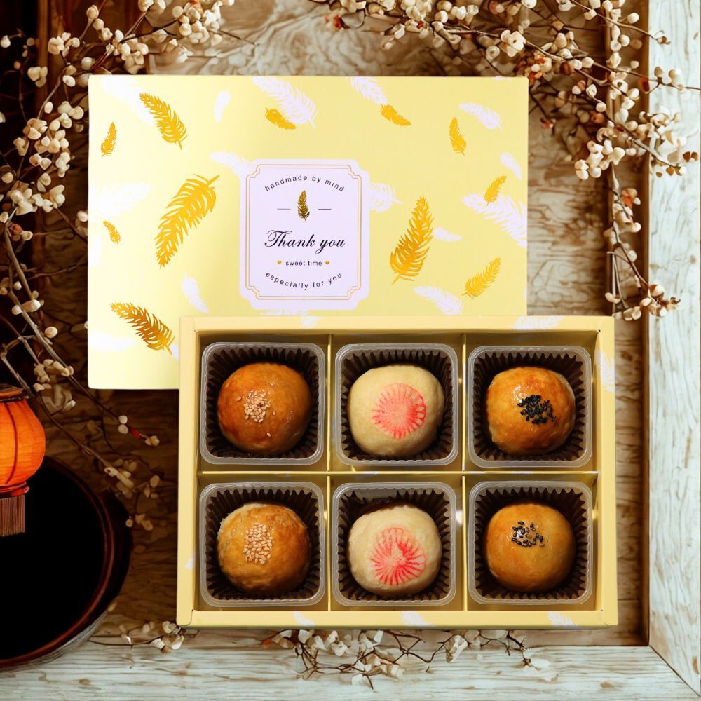 【給力食品】中秋節手提綜合禮盒6入 8入 手工招牌棗泥蛋黃酥 烏豆沙蛋黃酥 心月娘 禮盒組