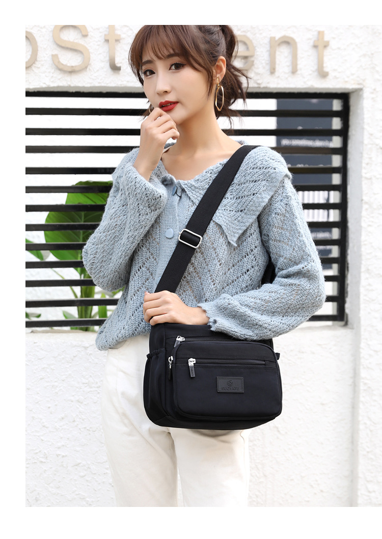 日系大容量輕量防潑水多格層耐磨水餃包 斜背包 肩背包 旅行包 6色可選