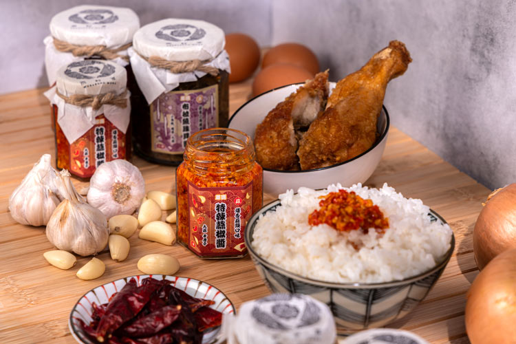 【燕村家】特辣蒜椒醬／蒜頭蝦米小卷醬／布拉魚珠貝醬100g 無人工添加物 辣椒醬