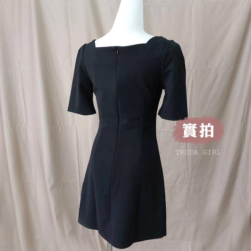 韓系氣質知性方領短袖連身小黑裙 S-2XL 洋裝 修身顯瘦