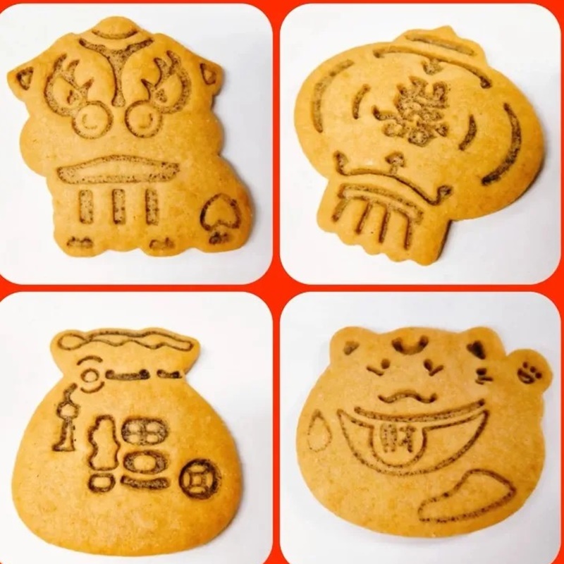 蛇年發財手工煎餅禮盒(20片/盒)綜合口味(鹹蛋黃／蜂蜜／咖啡／原味) 造型煎餅