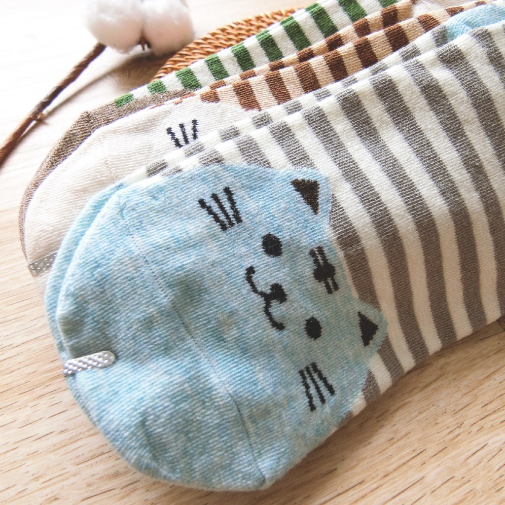 【凱美棉業】MIT台灣製精緻純棉直版女襪 條紋貓貓款 22-26cm 