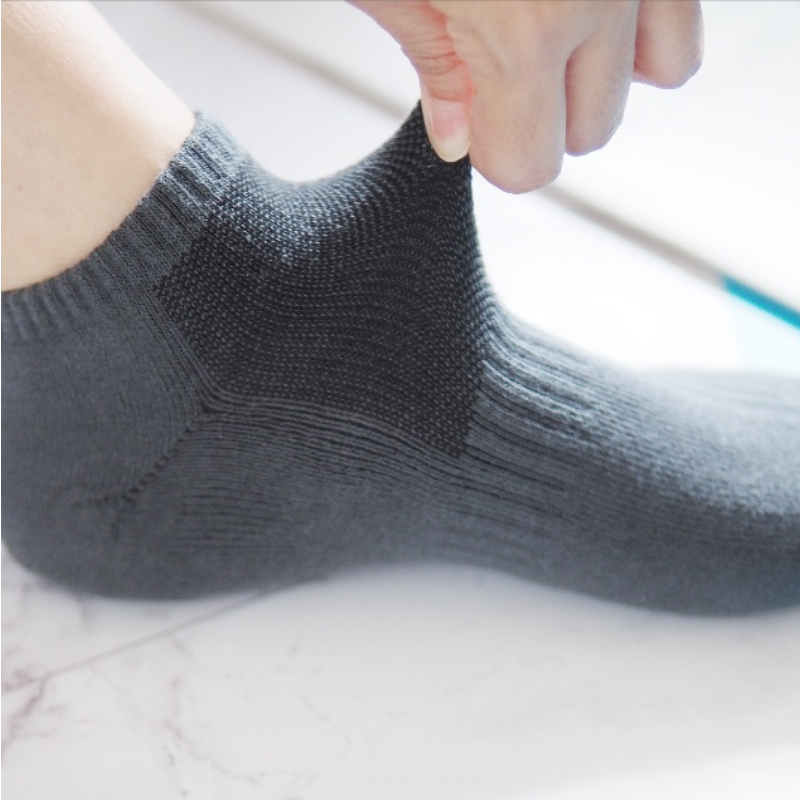 【凱美棉業】MIT台灣製 運動氣墊踝襪 短襪 運動襪 機能襪 22-30cm