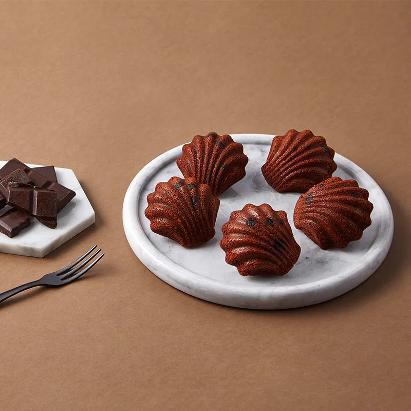 【艾薇手工坊】精緻典藏鐵盒8款任選 禮盒 堅果塔 鳳梨酥 杏仁瓦片 手工餅乾