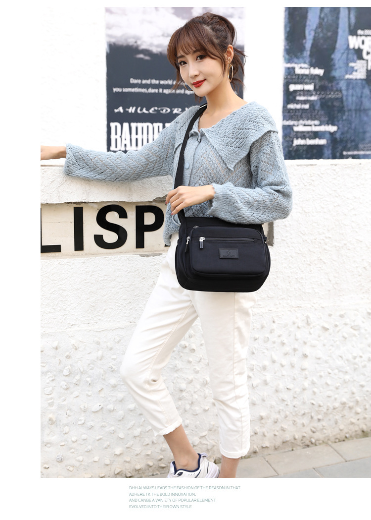 日系大容量輕量防潑水多格層耐磨水餃包 斜背包 肩背包 旅行包 6色可選