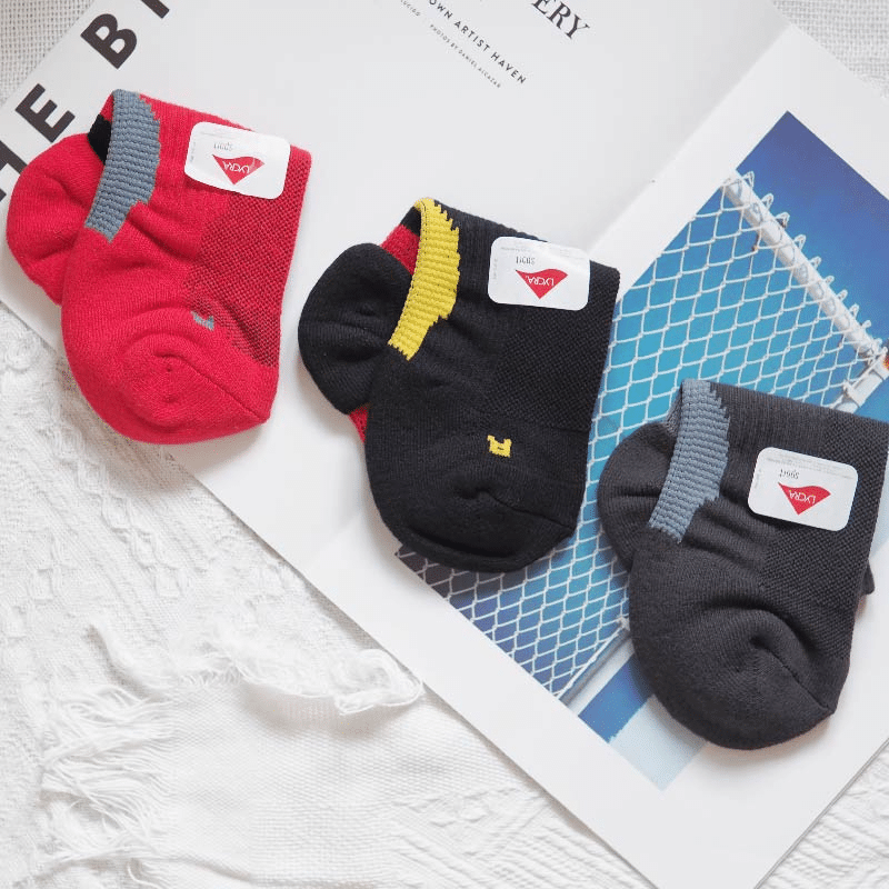 【凱美棉業】MIT台灣製吸汗除臭足弓運動機能襪 1/2加厚款 4色可選