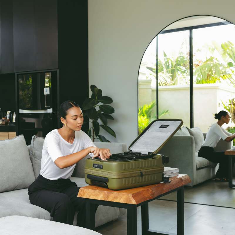 【LOJEL CUBO LITE】新版前開式可擴充登機箱19吋 行李箱 掀蓋式